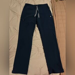 FIGS Women’s Yola Skinny Scrub Pant in Dark Harbor